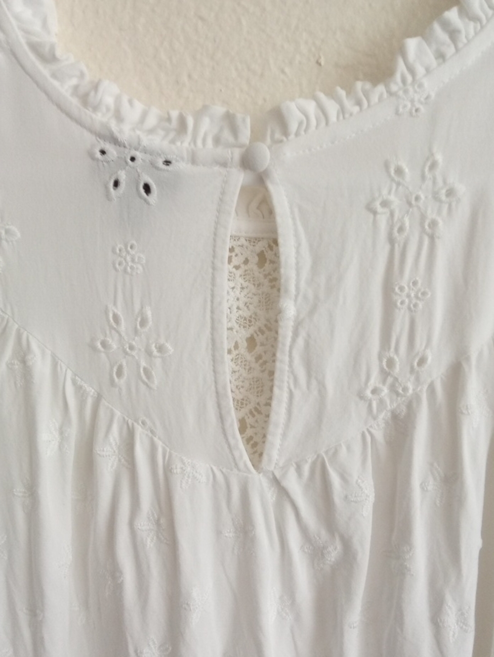 TORRID White Eyelet Ruffle Tank - Picture 10 of 13